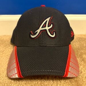 New Era 39thirty Atlanta Braves Hat Size M/L MLB Genuine Merchandise Cap